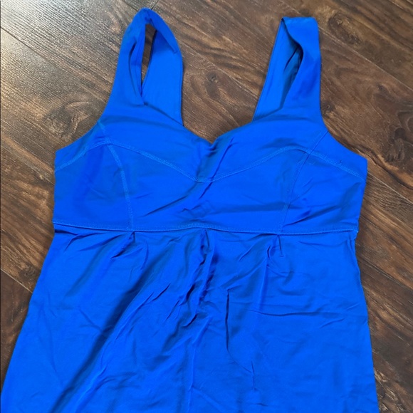 🤠BOGO 50%🤠 Lululemon Tame Me tank - Picture 2 of 6